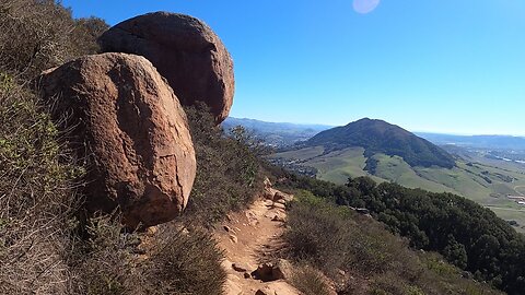 San Luis Obispo Trail Run Adventure | Bishop Peak Summit