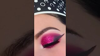 Creative Eye Art Makeup Design #shorts #shortvideo #viral #lipswatches #trending #fyp #short