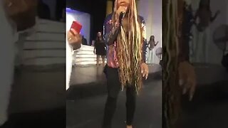 Le'Andria Johnson "To God Be The Glory"