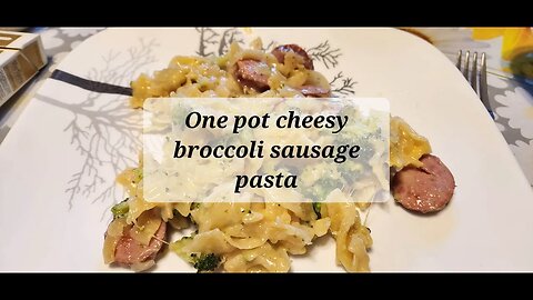 One pot cheesy broccoli sausage pasta #broccoli #pasta #sausage