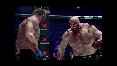 Savage & Fun Fights - Bald Predator vs White Hulk, Mini Tyson vs Cyborg, Dave Bautista vs Mama's Boy