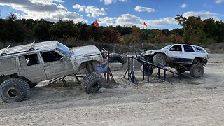 Rock crawling with xj on 40s