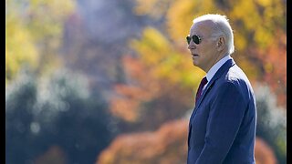 Biden's Handler Messes Up and Fails to Cover Him As His Stilted Walk to Helicopter Is Exposed