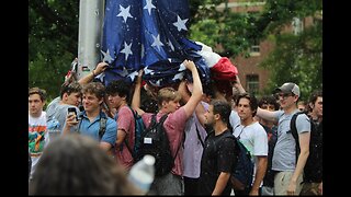 UNC student who defended the American flag: “Take a stand. Be a man.”