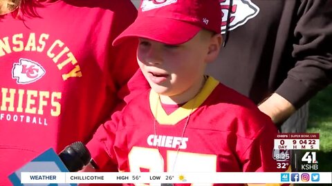 Young Chiefs fan gives his prediction for Super Bowl