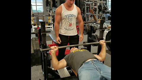 435 bench at Golds Lifts at Lunchtime , by subscriber request