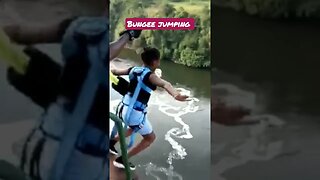 Bungee jumping