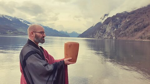 Trauerredner Schweiz - Abschiedsredner für die Beerdigung nach Ihren Wüschen - Vater Reding