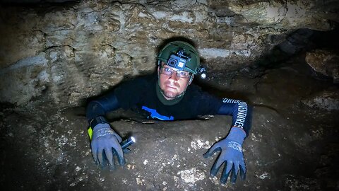 Florida CAVE RESCUE 😱 Rappel Into Cave and Crawl Out - Cave Exploring + Cleanup