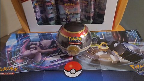 Luxery Pokeball Tin