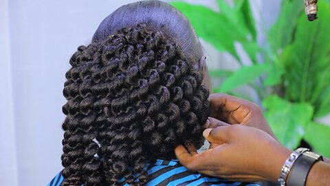 I Dare You Haven't Seen This Bridal Hairstyle Anywhere.