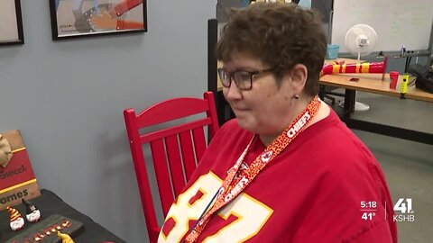 Adults with disabilities sell Chiefs art in Johnson County