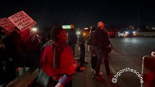 Protesters heading onto I 55 in Memphis on the night of the release of the Tyre vid @BGOnTheScene