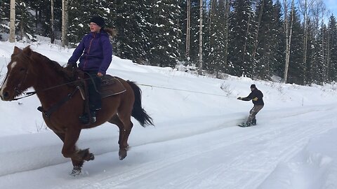 Bonjourning: Snowboarding behind a Horse