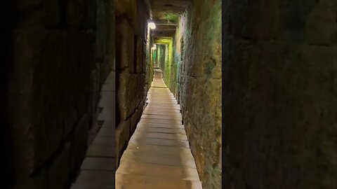 Walking Through a Secret Ancient Passageway in Jerusalem | 🎧Heaven Harp by Pamela Storch