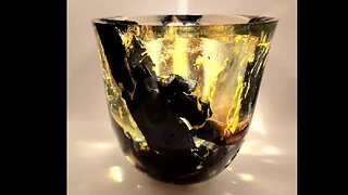 "Embers" How to make a "burning" resin and Oak wood vase . Wood turning, resin work, resin art.