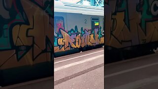 ASTONISHING GRAFFITI COVERING TRAINS 👀 #graffiti #graffitiart #shorts