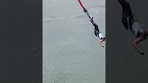 Bungee jumping in Jinja