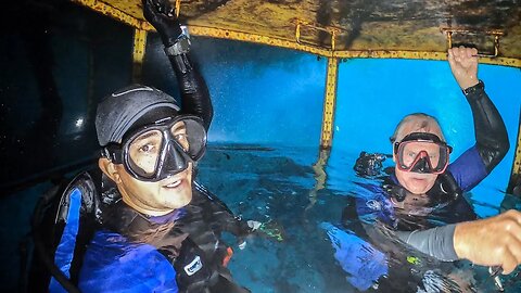 We found an air chamber deep in Underwater Cave 😱 Scuba Diving the Blue Grotto Florida
