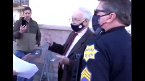 1st CA Anti-Mask Protest -Jeff Crow and others Force Cops and Leftist "Professor" to Stand Down