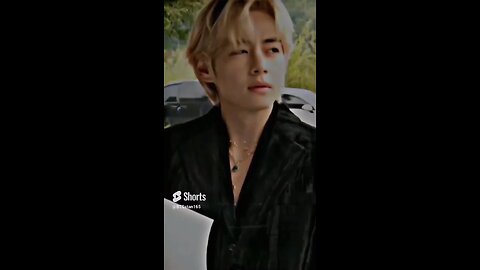 Kim Teahyung hot WhatsApp status call me when you want call me when you need