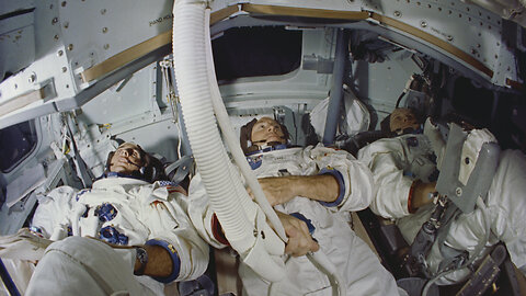 Apollo 13: Houston, We've Got a Problem