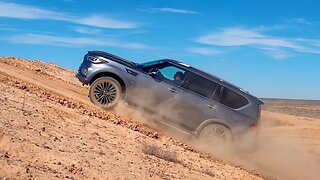 2023 Infiniti QX80 Off-Road Test Drive