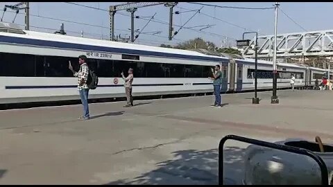 vande Bharath train in vijayawada