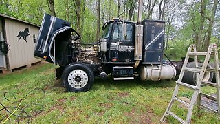 walk around of my 1985 GMC General.