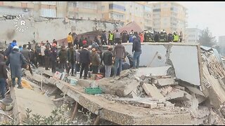 Rescuers search for survivors after earthquake in Turkey's Diyarbakir | AFP