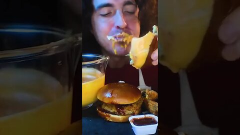 TOO MUCH CHEESE SAUCE with Mcdonald's and HYDRATION * asmr mukbang *