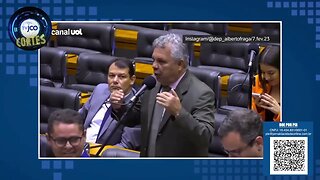Em fala sensacional, deputado recorda que Lula "levou pavões" do Alvorada e pede a contagem das emas