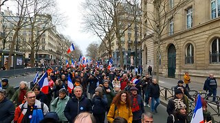 Manifestation de la "Marche nationale pour la Paix" à Paris le Dimanche 12 Février 2023 - Vidéo 2