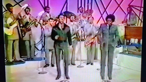 James Brown & Bobby Byrd 1971 Get On Up Live (Mike Douglas Show)