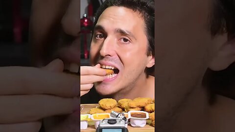 EATING 40 MCDONALDS CHICKEN NUGGETS ! mukbang 먹방