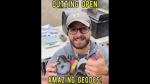 Cutting amazing GEODES open!