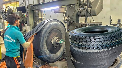 Best Process of rebuilding old tires by skilled craftsman