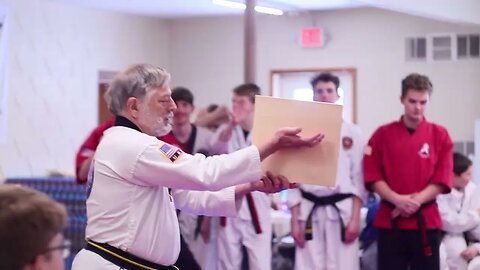 INSPIRATIONAL: Taekwondo Grand Master attempts a mid-air break. This will bring a tear to your eye.