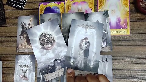 CAN THIS LOVE BE RESTORED OR IS IT TOO LATE?#valeriesnaturaloracle #soulmate #twinflame #divineunion