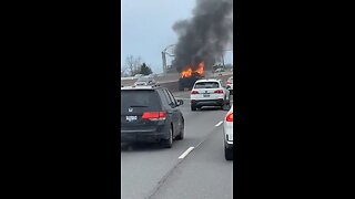 Vehicle Fire On Highway 401