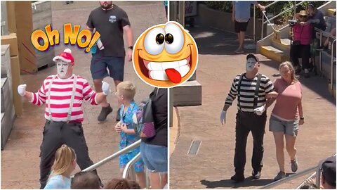Tom the Mime / Just One of the girl’s👧 | This made my day | Tom mime SeaWorld