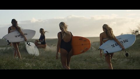 Surfing girls