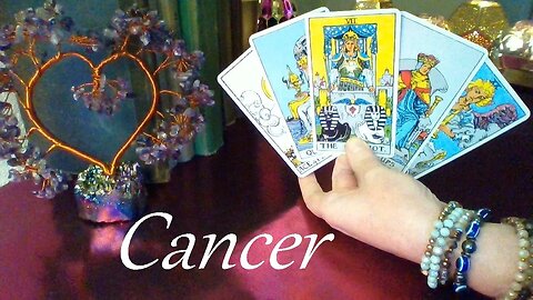 Cancer ❤️💋💔 A Very DEEP Emotional Bond Cancer!! Love, Lust or Loss February #Tarot