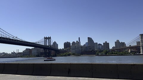 Brooklyn Bridge, Manhattan Bridge, & East River, NYC