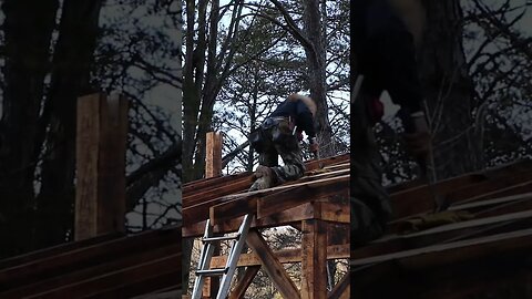 Cantilevering A Gable End #woodworking #diy #handmade #offgrid #building #woodworker #timberframe