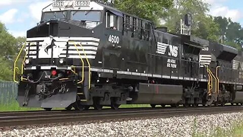 Norfolk Southern 233 Intermodal Train from Fostoria, Ohio July 25, 2022