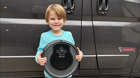 Can Robot Vacuums clean a messy van?? Watch to find out!! 🤣