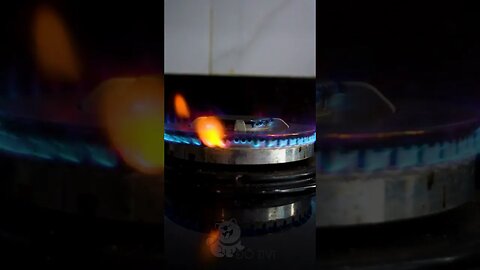 Slow motion Bật lửa Gas #shorts #dotivi #Slowmotion