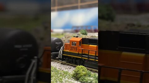 Re-Review N Scale GP40/ GP39 this Sunday