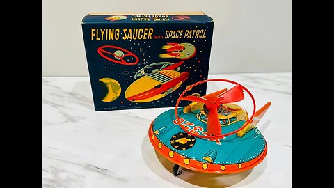 Flying Saucer with space patrol is cool! 🛸